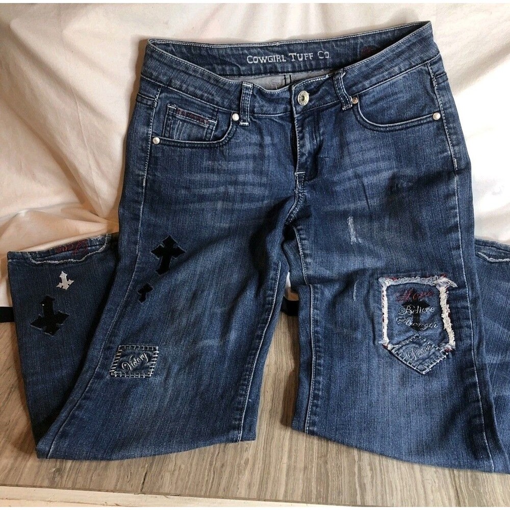 COWGIRL TUFF “Love & Strength”Boot Cut Jeans Cross 28x33 CUTE!!